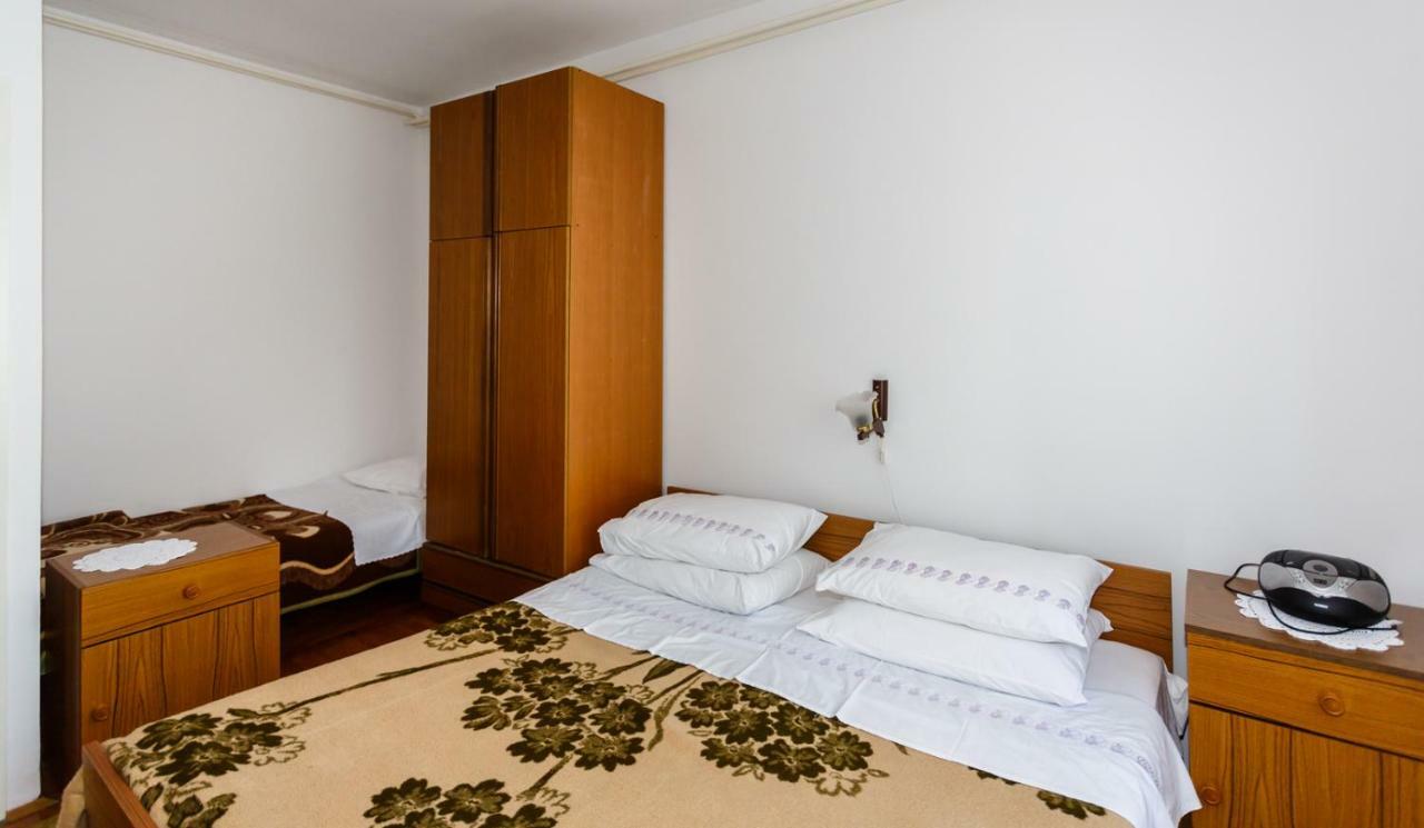 Apartmani Jelica Кърк Екстериор снимка